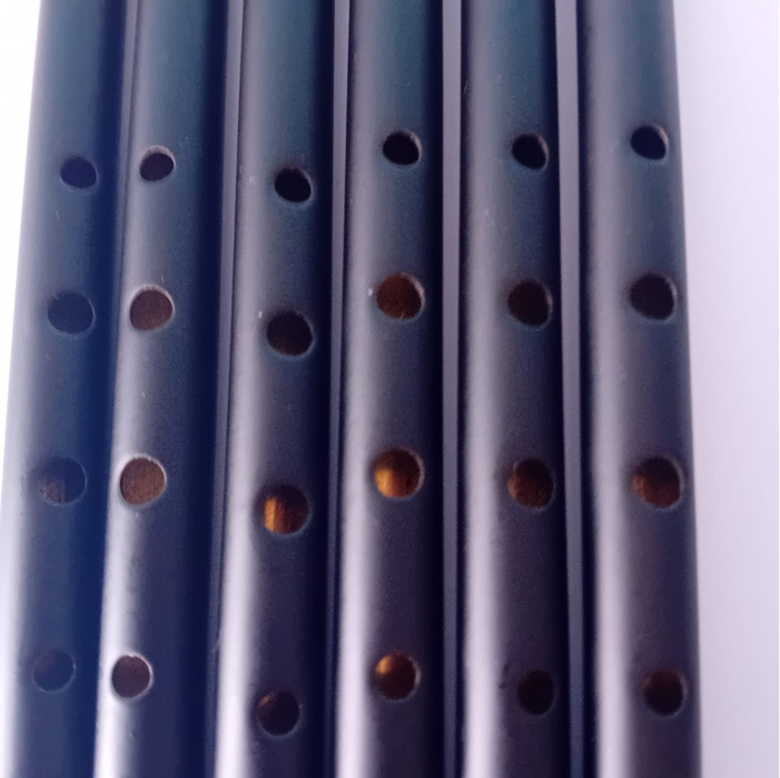 Ferris Tin Whistle in D Green